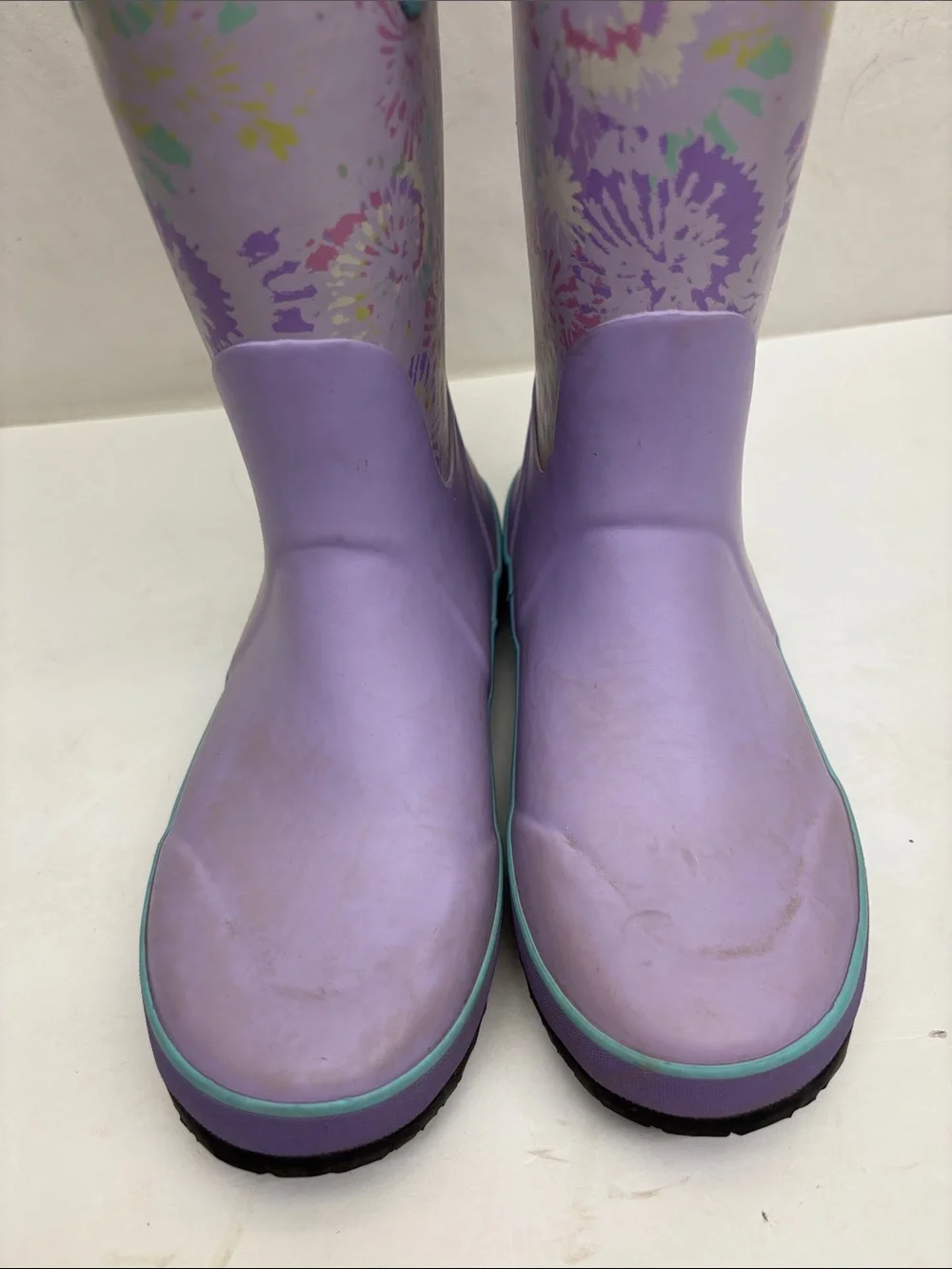 Bogs Purple Floral Kids Rain Boots with Mint Trim, SZ 4 big girl 2(BA)
